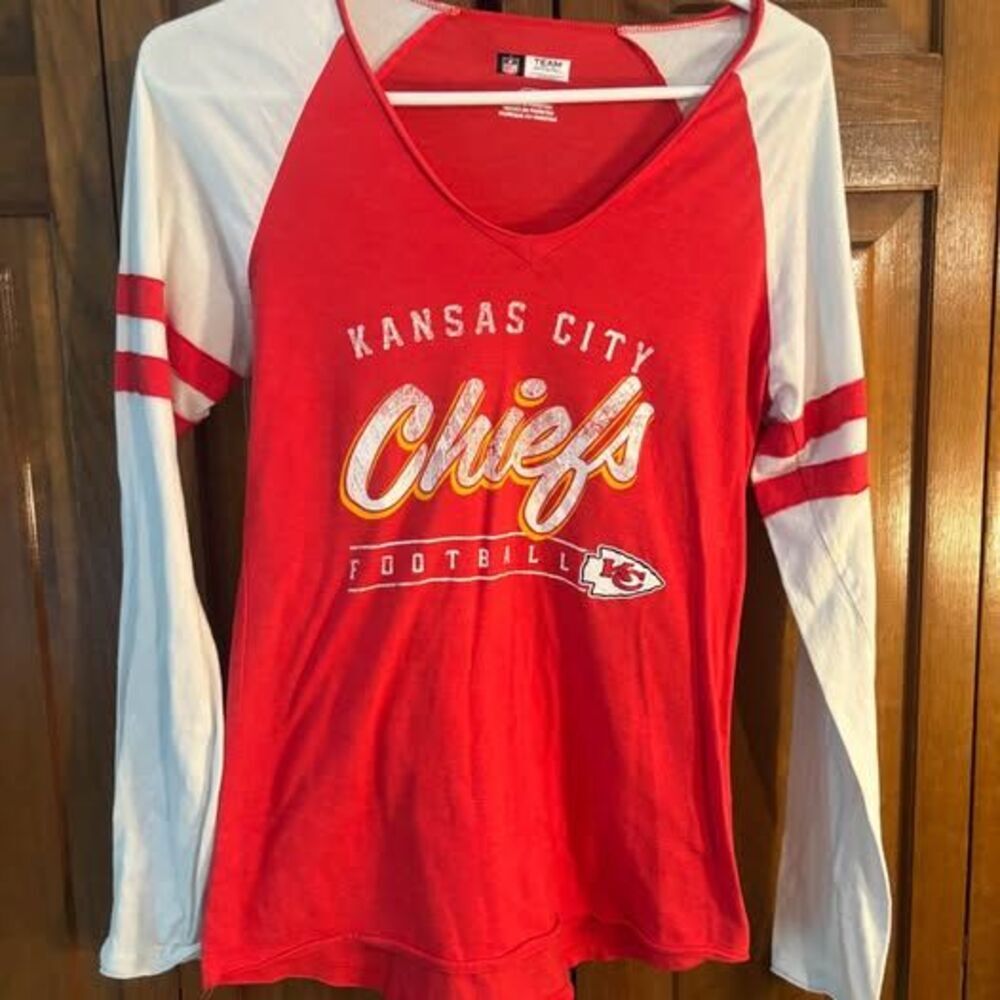 NFL Team Apparel Kansas City Chiefs Womens Medium Long Sleeve Shirt